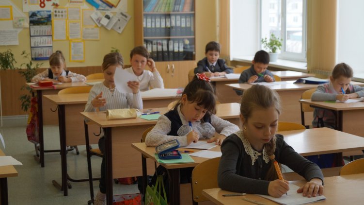 Окружная предметная олимпиада младших школьников по русскому языку и математике